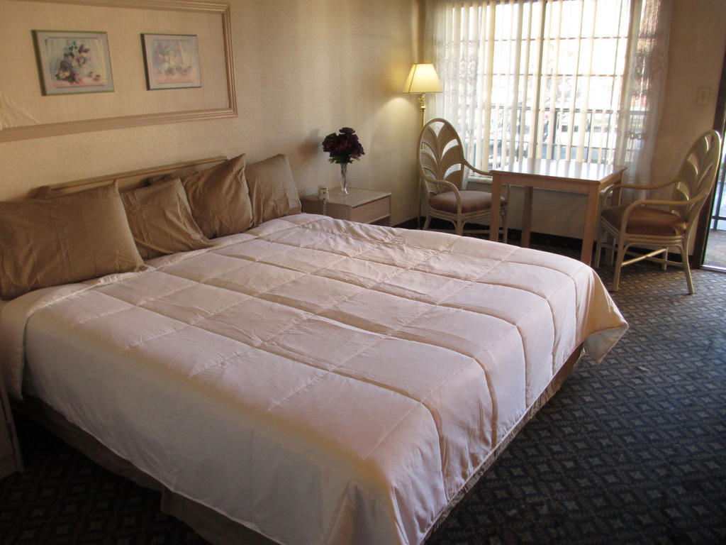 Victorian Inn Спаркс Стая снимка